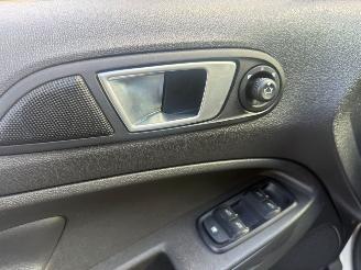 Ford EcoSport 1.0 TITANIUM 29000KM NAP NAVI picture 19