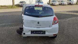 Renault Clio RENAULT CLIO III (BR0/1, CR0/1) 1.5 dCi picture 6