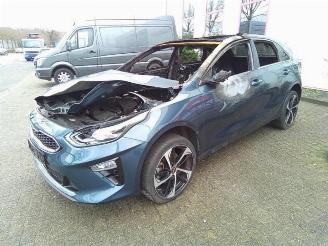 Kia Cee d  picture 2