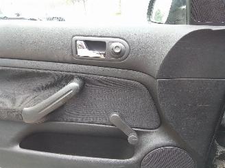 Volkswagen Golf VW GOLF IV (1J1) 1.4 16V picture 12