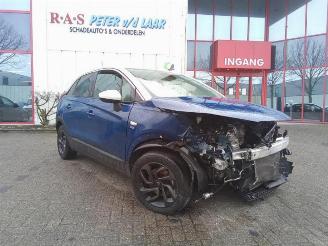 Salvage car Opel Crossland  2019/6