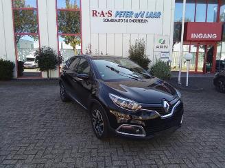  Renault Captur  2016/4