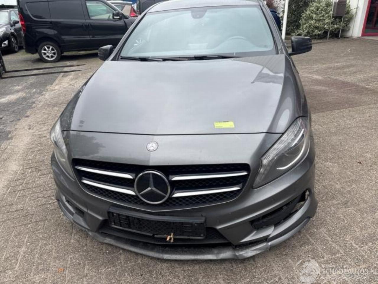 Mercedes A-klasse A (W176), Hatchback, 2012 / 2018 1.8 A-180 CDI 16V Autom.