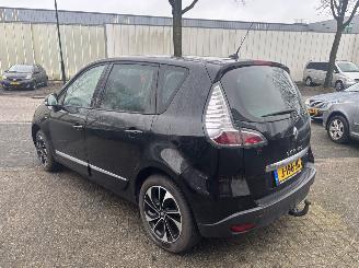 Renault Scenic 1.2 97KW BOSE picture 4