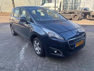 Peugeot 5008 5008 I (0A/0E), MPV, 2009 / 2017 1.6 THP 16V picture 11