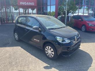 disassembly passenger cars Volkswagen Up! Up! (121), Hatchback, 2011 1.0 MPI 12V 2023/4