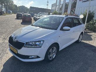 Skoda Fabia 1.0 TSI Clever GEEN SCHADE picture 2