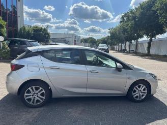 Opel Astra Astra Mk.7, Hatchback 5-drs, 2015 1.2 110 picture 6