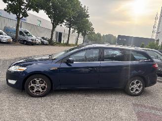 Ford Mondeo 2.0-16V TITANIUM picture 3