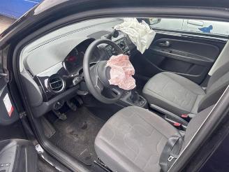 Volkswagen Up! Up! (121), Hatchback, 2011 1.0 12V 60 picture 5