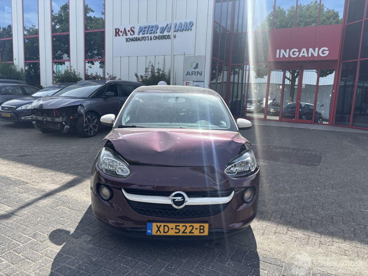 Opel Adam 