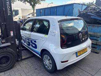Salvage car Volkswagen Up! Up! (121), Hatchback, 2011 1.0 12V 60 2018/7