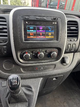 Renault Trafic L1H1 T27 COMFORT 88KW picture 11