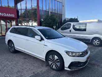 Volkswagen Passat 1.4 TSI PHEV GTE Business picture 8