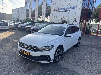 Volkswagen Passat 1.4 TSI PHEV GTE Business picture 2