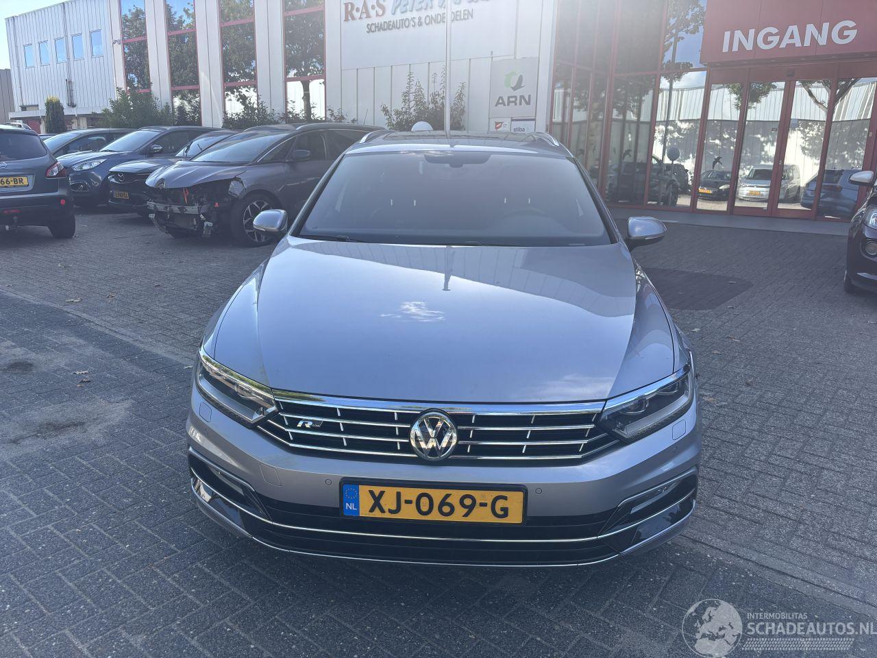 Volkswagen Passat VARIANT 2.0 TDI HIGHLINE