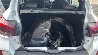 Dacia Spring COMFORT + 27 KWH picture 12