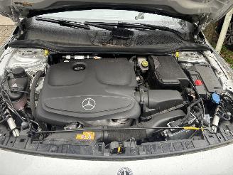 Mercedes GLA 180 PREMIUM PLUS AUTOMAAT  MAAR 36463 KM picture 17