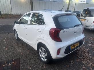 Kia Picanto 1.0 Comfortline picture 5