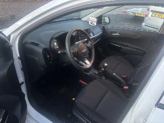 Kia Picanto 1.0 Comfortline picture 12