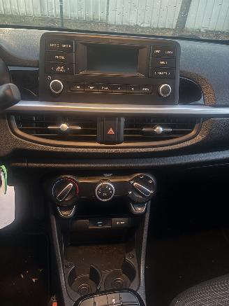 Kia Picanto 1.0 Comfortline picture 15