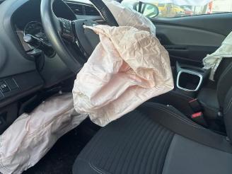 Toyota Yaris Yaris III (P13), Hatchback, 2010 / 2020 1.5 16V Hybrid picture 8