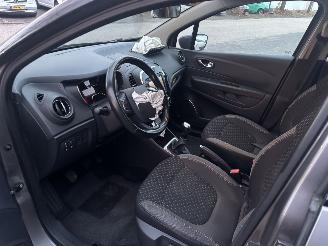 Renault Captur 0.9 TCE INTENS picture 10