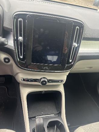Volvo XC40 15 T3 MOMENTUM picture 13