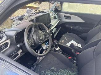 Suzuki Swift Swift (ZCE/ZDE), Hatchback 5-drs, 2023 1.2 VVT 12V Hybrid picture 4