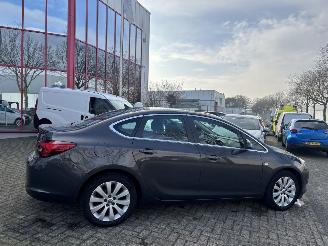 Opel Astra NOTCHBACK 1.4 Turbo Cosmo picture 7