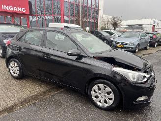 Hyundai I-20 T-GDI COMFORT picture 8