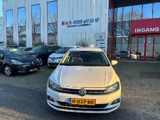 Schadeauto Volkswagen Polo 1.0 TSI HIGHLINE 2020/1