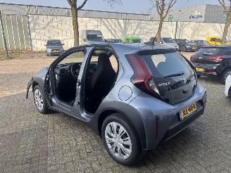 Toyota Aygo X 1.0 VVT-I MT PLAY DIEFSTAL SCHADE picture 4