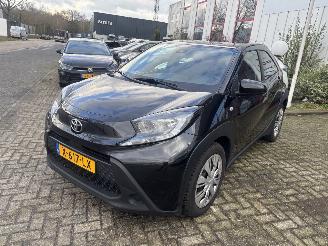 Toyota Aygo 1.0 VVT-I MT play Aygo X picture 2