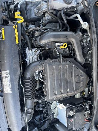 Volkswagen Polo 1.0 TSI 70KW COMFORTLINE picture 16