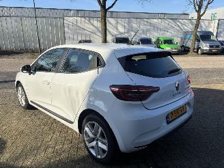 Renault Clio 1.0 TCe Zen MOTORSCHADE picture 4