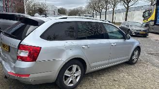 Skoda Octavia 1.6 TDI GREENLINE BU picture 6