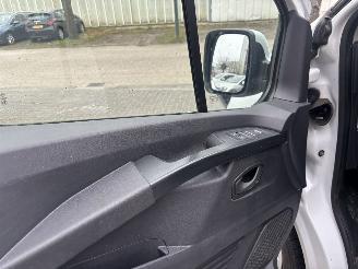 Renault Trafic 2.0 DCI 130 T30 L2H1 picture 14