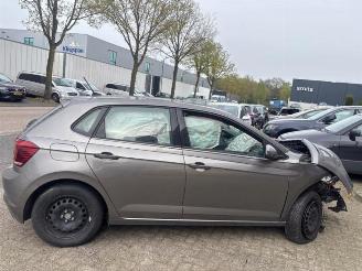 Volkswagen Polo Polo VI (AW1), Hatchback 5-drs, 2017 1.0 TSI 12V picture 3