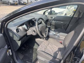 Peugeot 3008 1.6 VTI PREMIERE picture 9