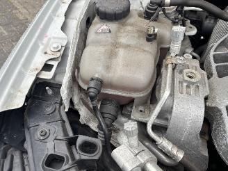 Mercedes A-klasse 180 B BUSINESS SOLUTIONAMG picture 18