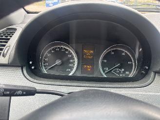 Mercedes Vito 120CDI 3 liter V6 picture 16