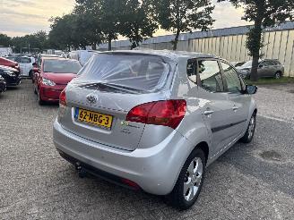 Kia Venga 1.4 CVVT X-ECUTIVE picture 6