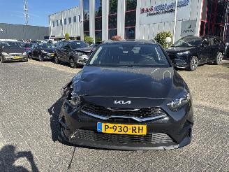damaged passenger cars Kia Ceed 1.0 T-GDI DYNAMICLIN 2022/5