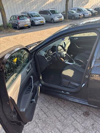 Volkswagen Polo 1.0 TSI Life picture 24
