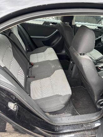 Volkswagen Jetta  picture 16