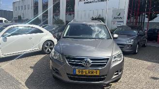 Vaurioauto  passenger cars Volkswagen Tiguan 1.4 TSI MOTORSCHADE 2010/6