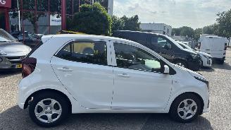 Kia Picanto 1.0 46KW DYNAMICLINE picture 7