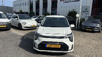 Vaurioauto  passenger cars Kia Picanto 1.0 46KW DYNAMICLINE 2025/2