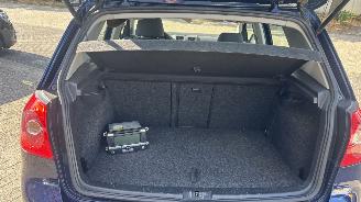 Volkswagen Golf 1.6 FSI COMFORTLINE picture 11